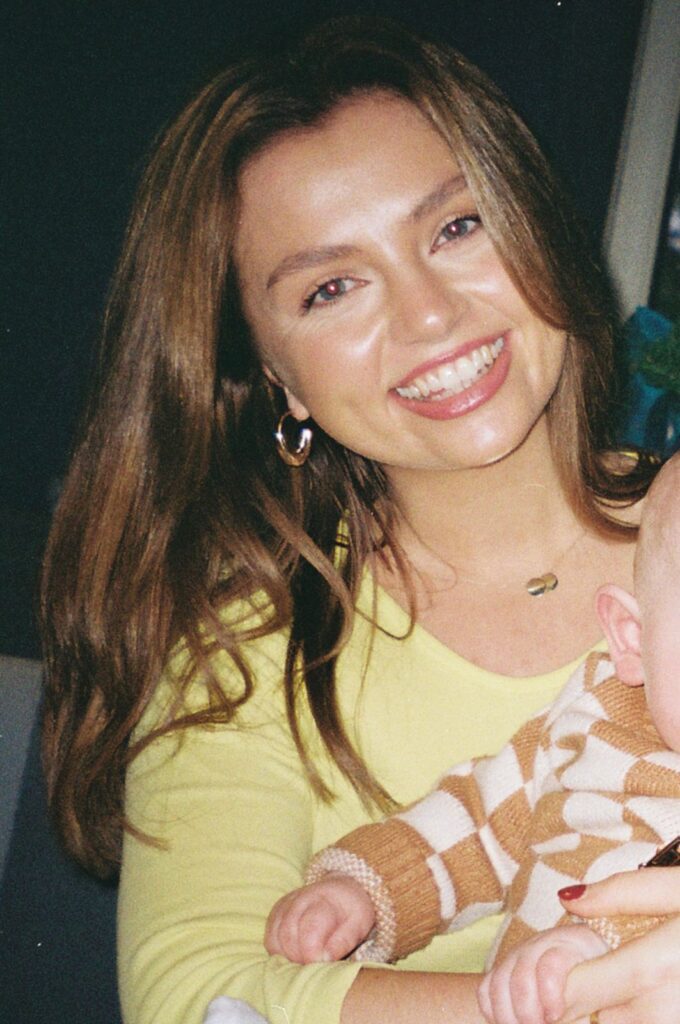 Kate Redmond - Saoró